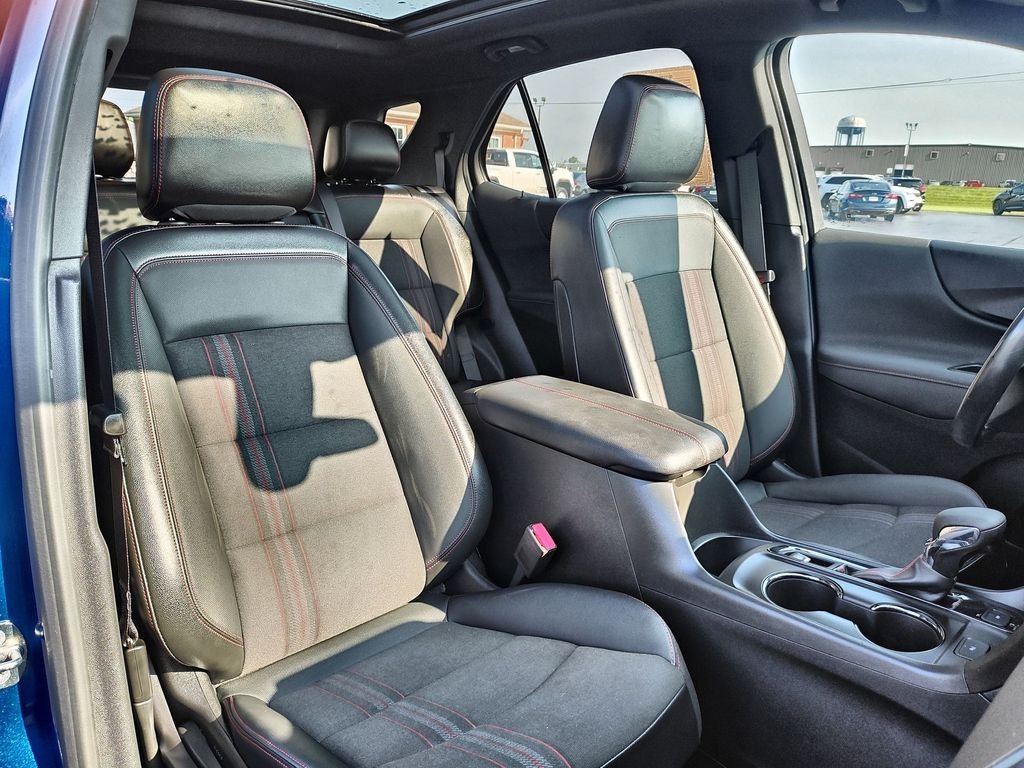 Used 2022 Blue Chevrolet RS image 25