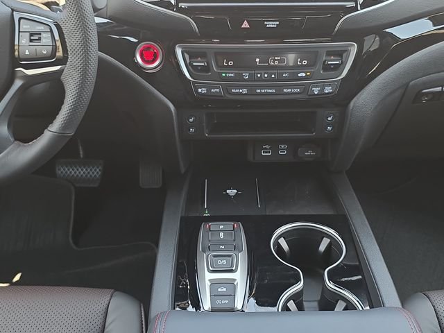 New 2026 Platinum White Pearl Honda Black Edition image 12