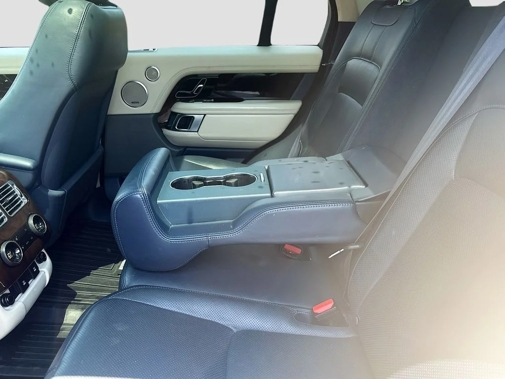 Used 2020 Fuji White Land Rover HSE image 21