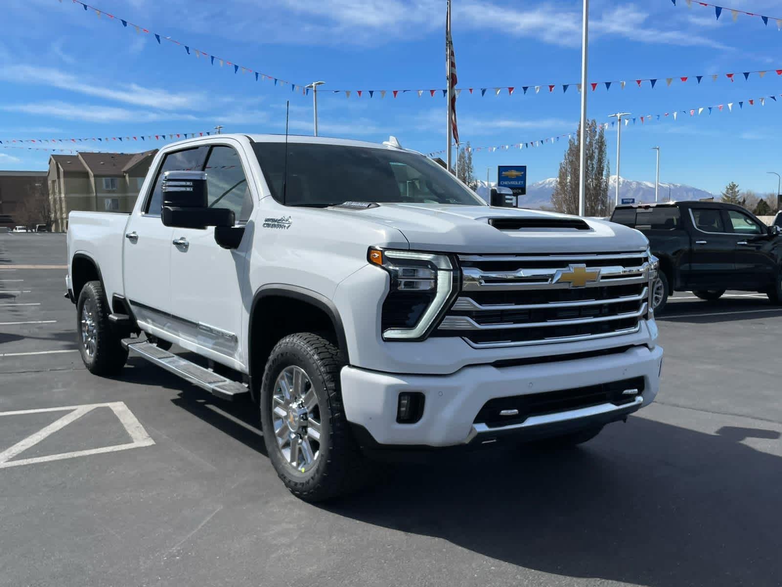 2026 Chevrolet Silverado 3500 HD High Country - Photo 6