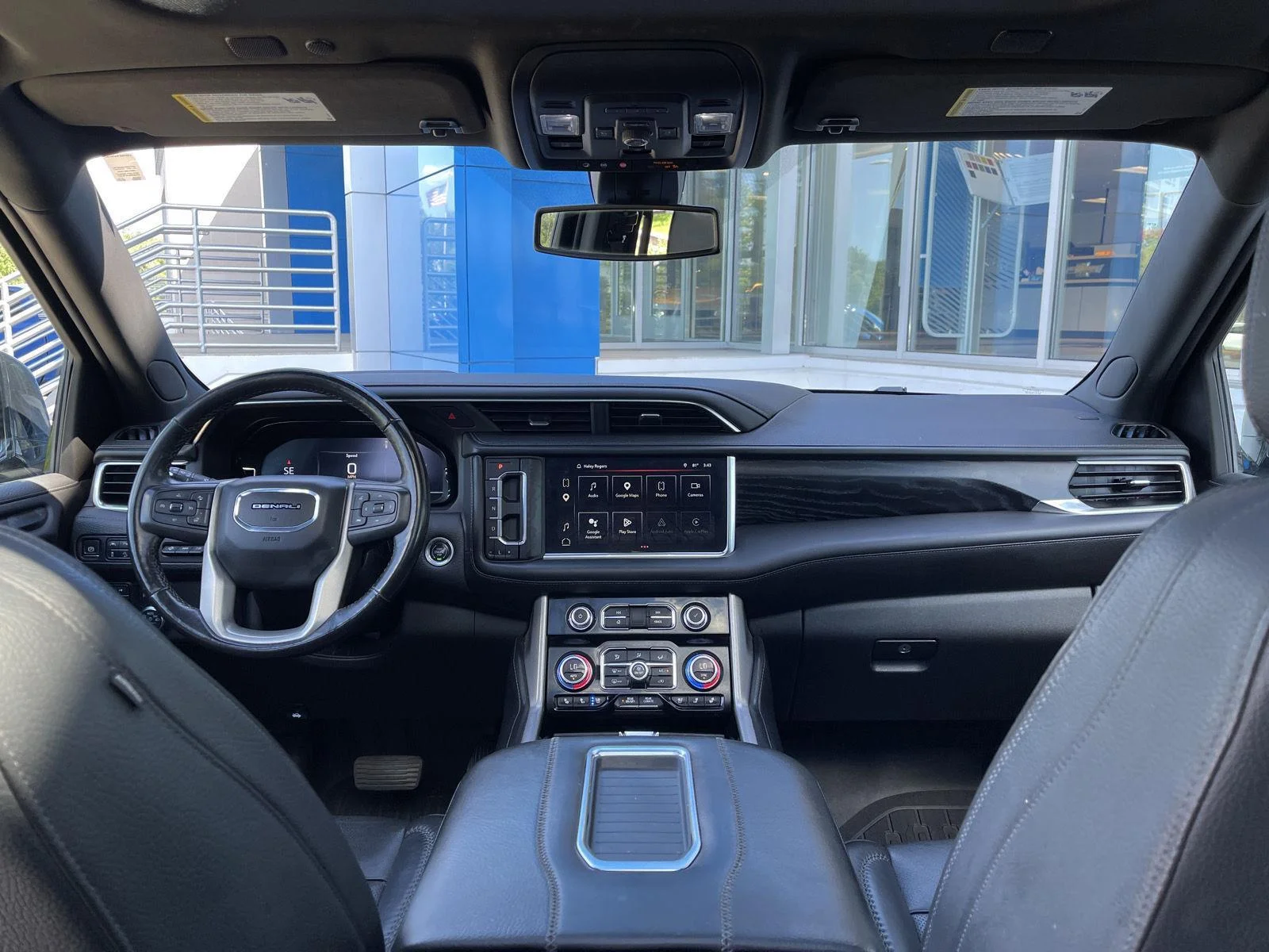 Used 2022 Onyx Black GMC Denali image 25
