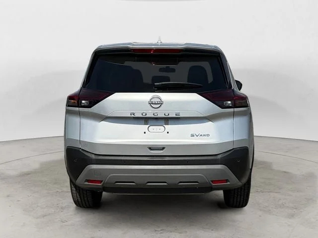 Used 2023 Brilliant Silver Metallic Nissan SV image 4