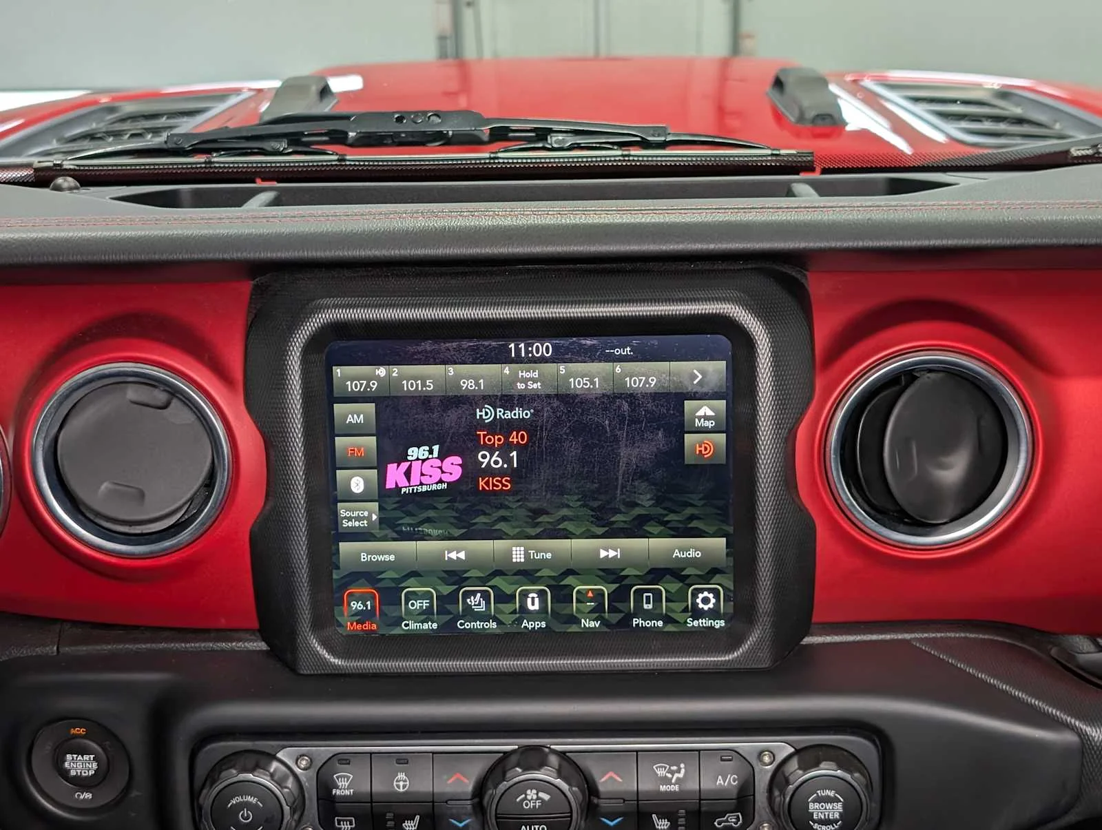 Used 2020 Firecracker Red Clearcoat Jeep Rubicon image 22