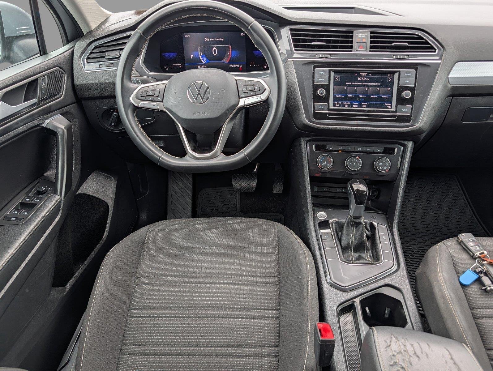 Used 2023 Pyrite Silver Metallic Volkswagen S image 28