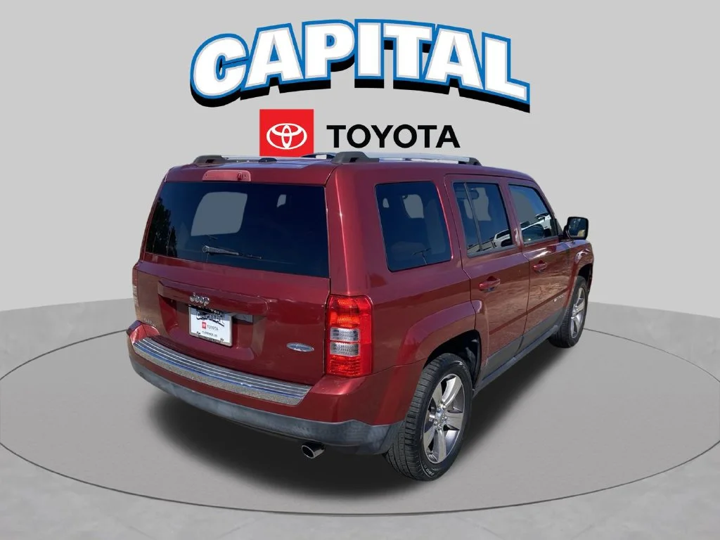 Used 2017 Red Jeep High Altitude image 14