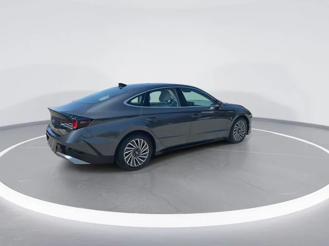 Used 2024 Gray Hyundai Limited image 8