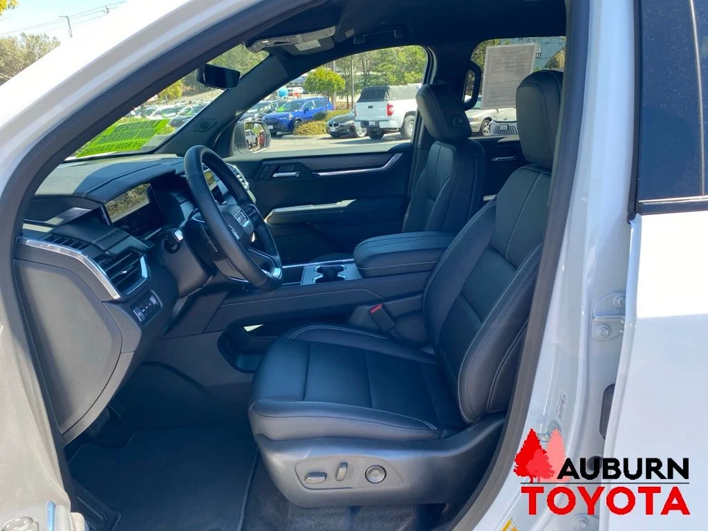 Used 2026 Summit White GMC Elevation image 35