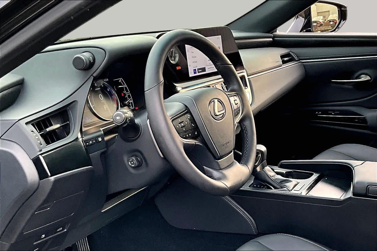 Used 2024 Caviar Lexus  image 17