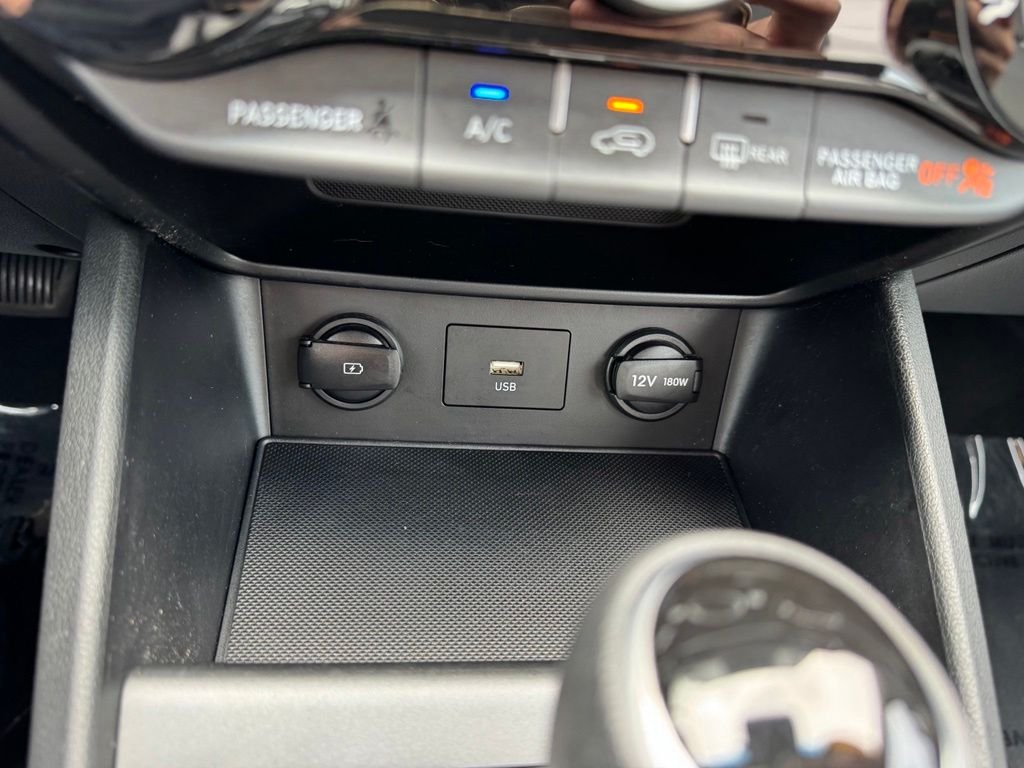 Certified Used 2022 Ultra Black Hyundai SEL image 15