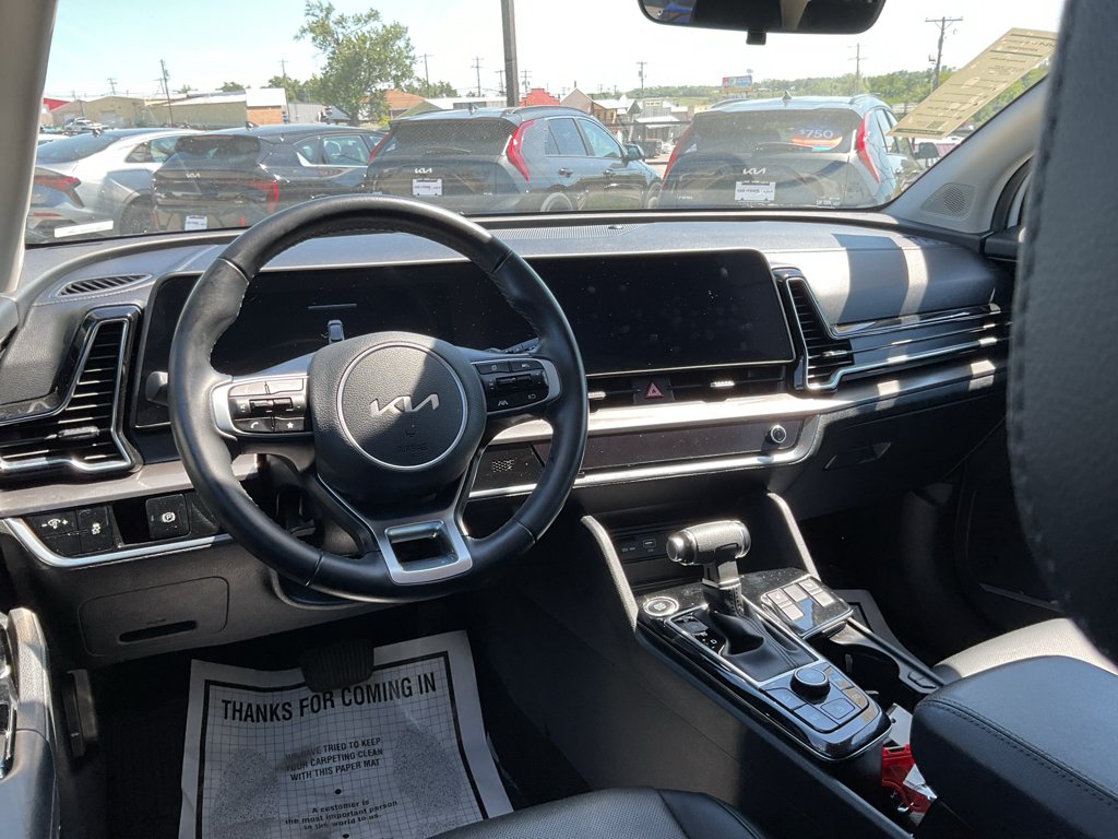 Used 2023 Glacial White Pearl Kia EX image 19