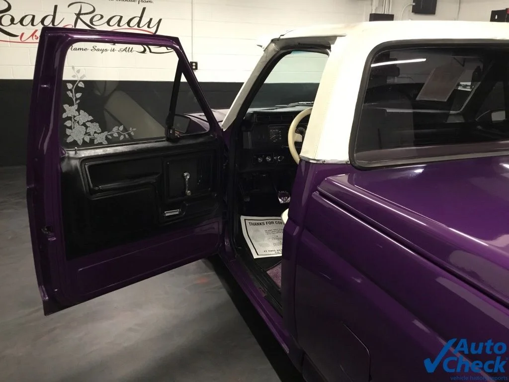 Used 1982 Purple Ford  image 17