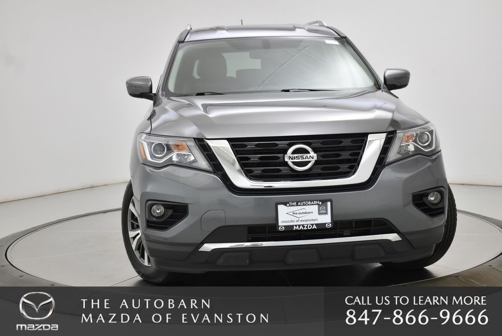 Used 2017 Gun Metallic Nissan SV image 4