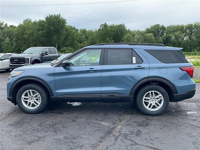 New 2026 Vapor Blue Metallic Ford Active image 33