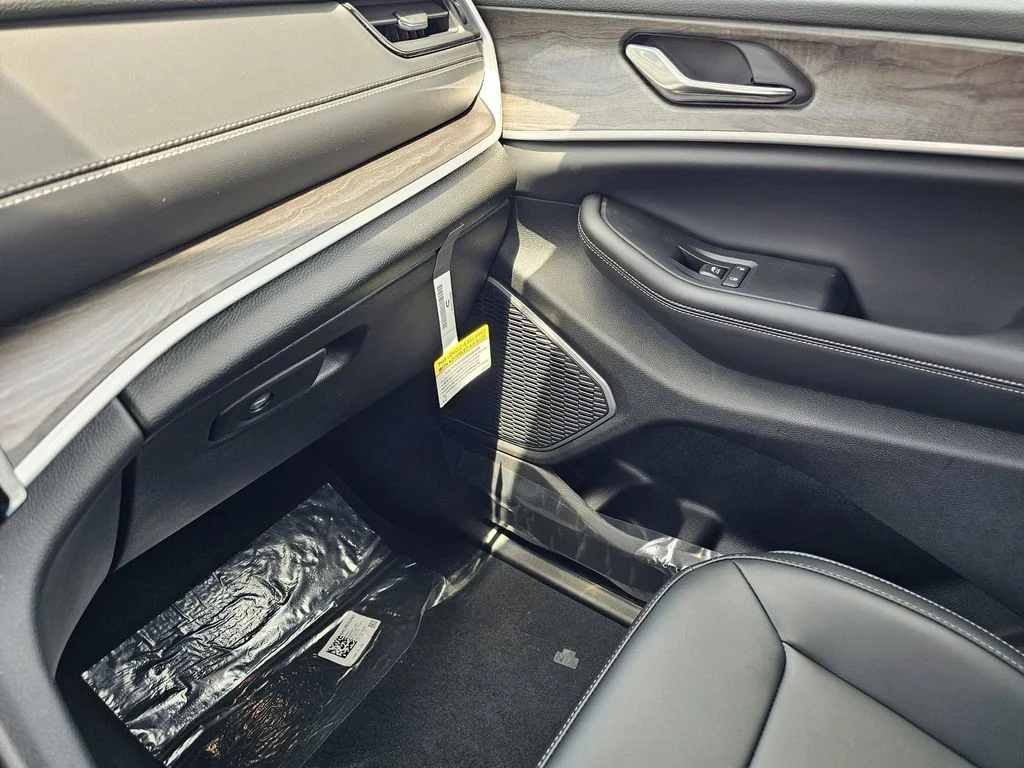 2026 Jeep Grand Cherokee L Limited - Photo 27
