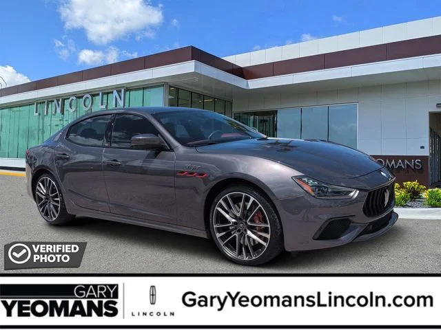 Used 2022 Gray Maserati Trofeo image 1