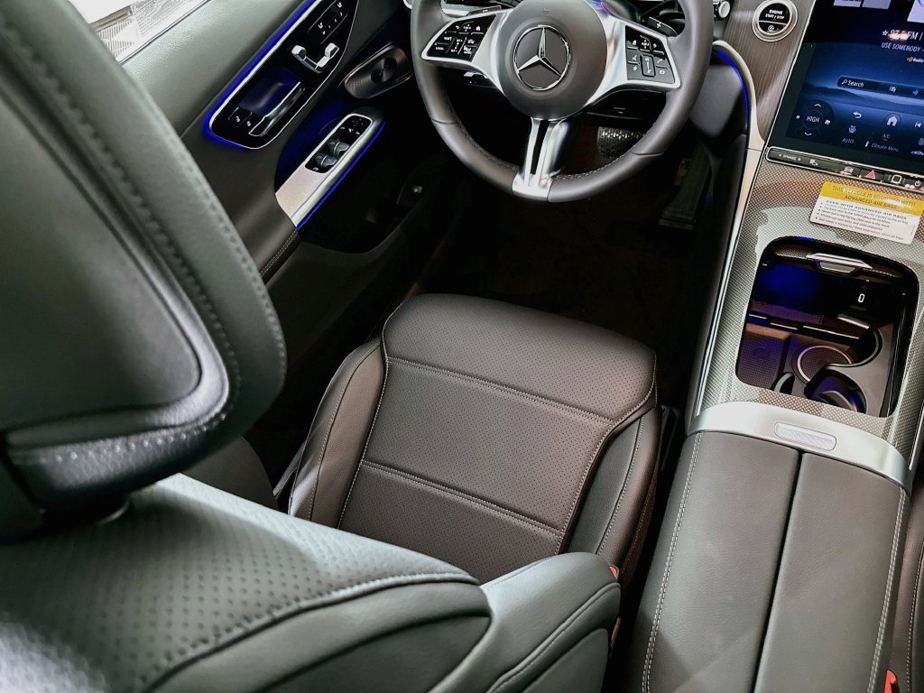 New 2027 Graphite Grey Metallic Mercedes-Benz GLC 300 image 55
