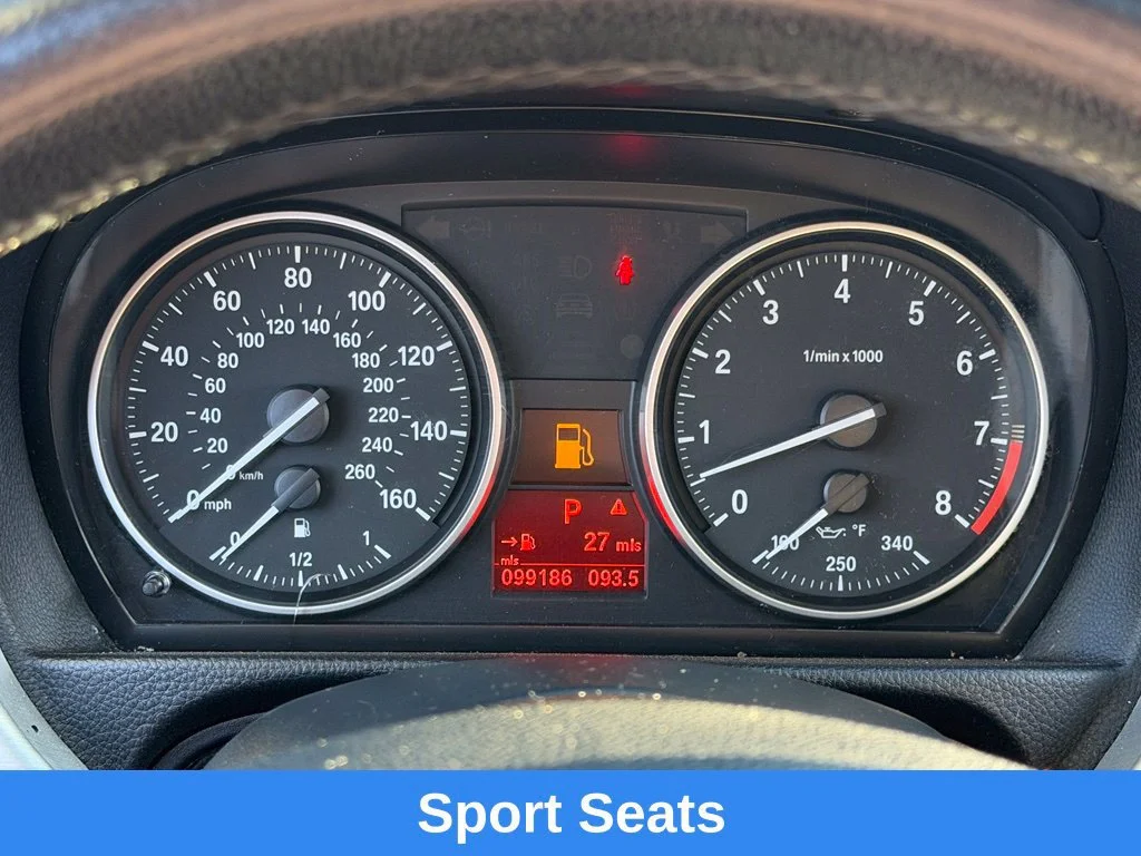 Used 2011  BMW 335i xDrive image 36