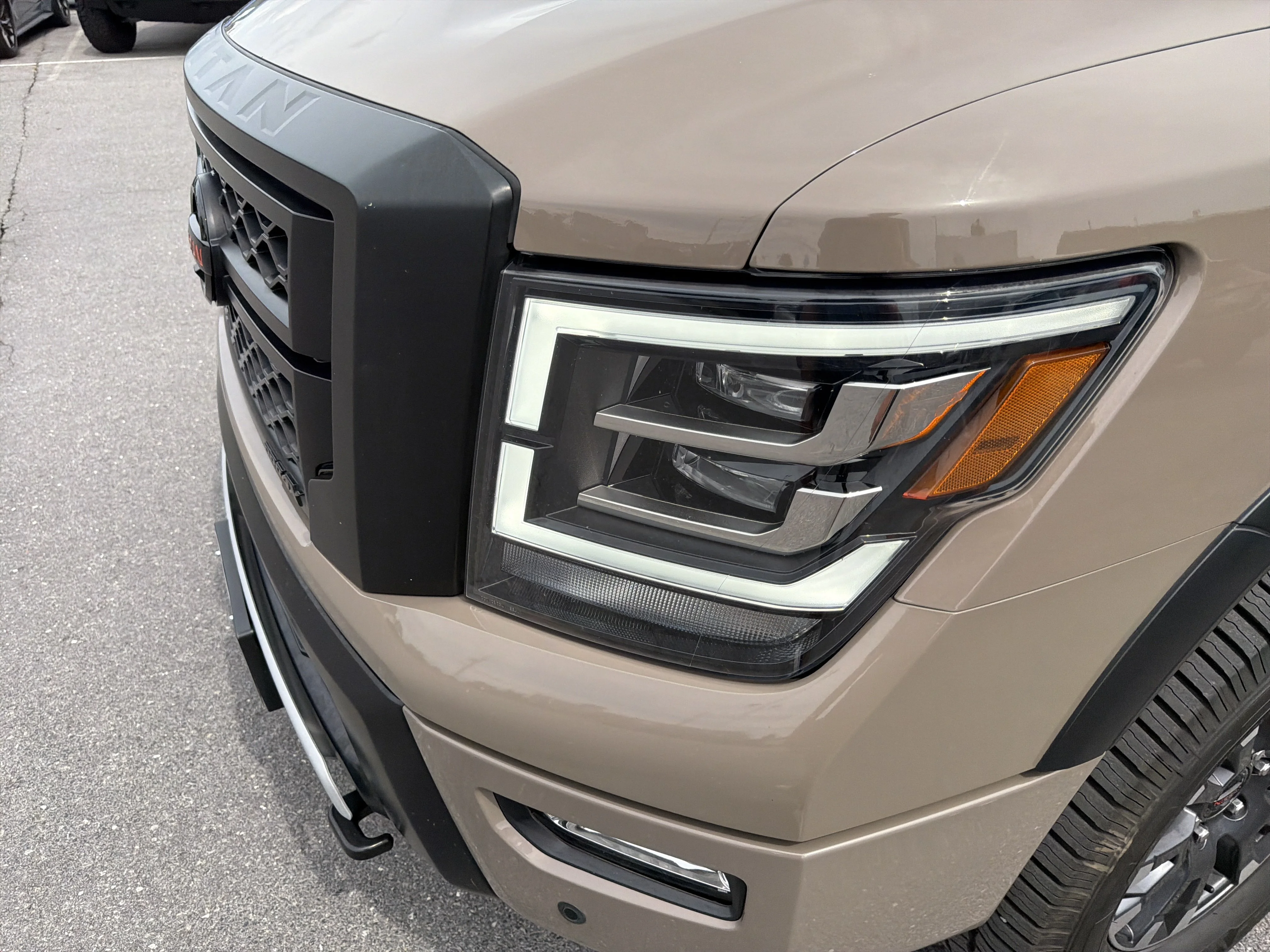Used 2021 Baja Storm Nissan PRO-4X image 10