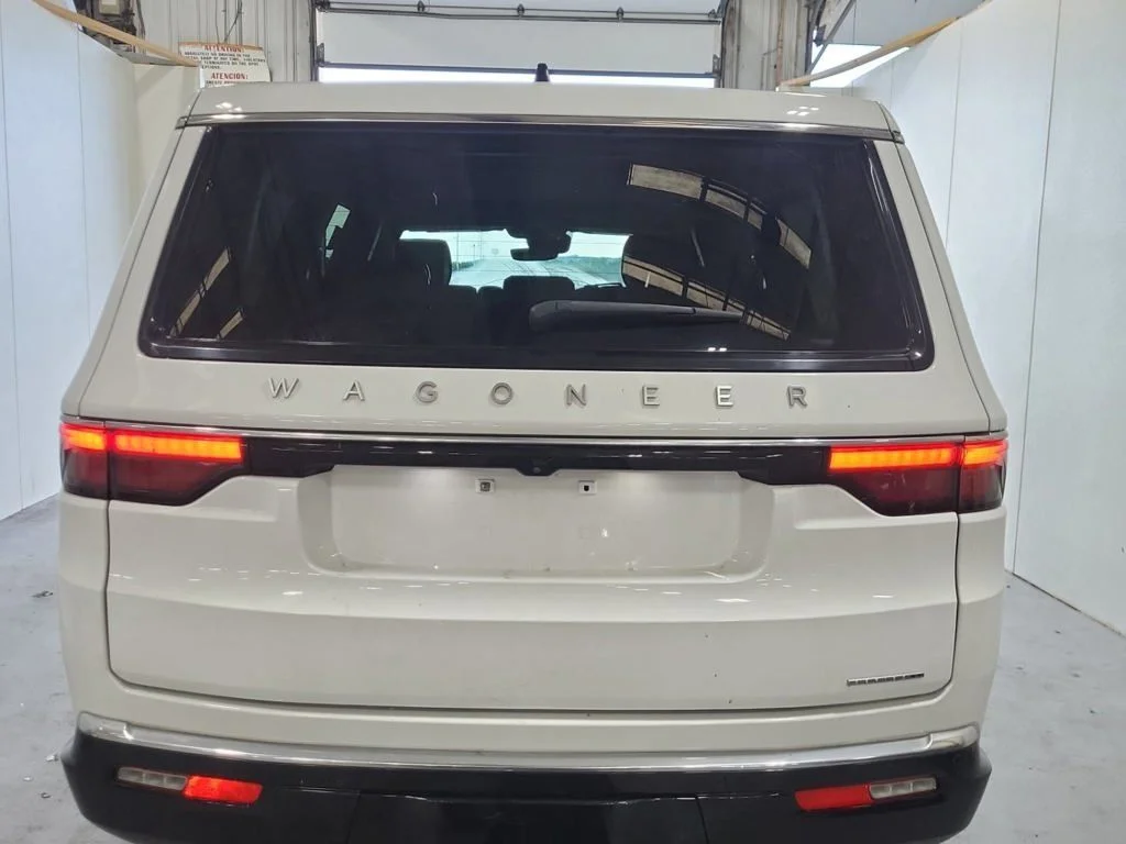 Used 2024 White Jeep Series II image 12