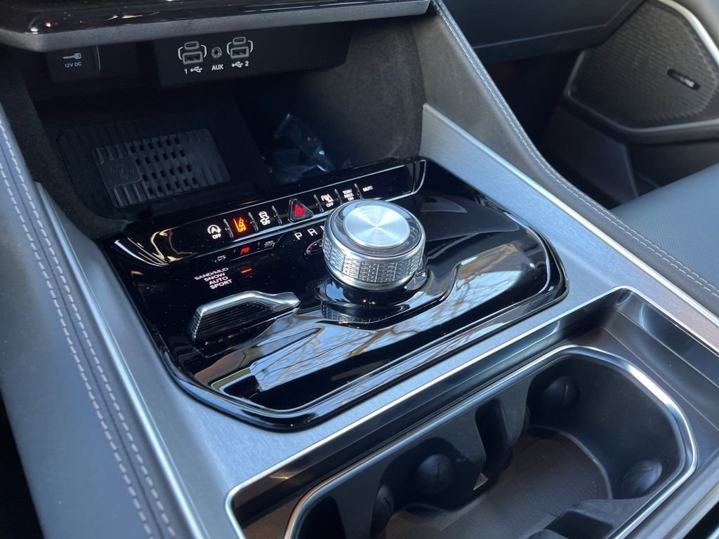 New 2026 High Gloss Black Jeep Limited Altitude image 37
