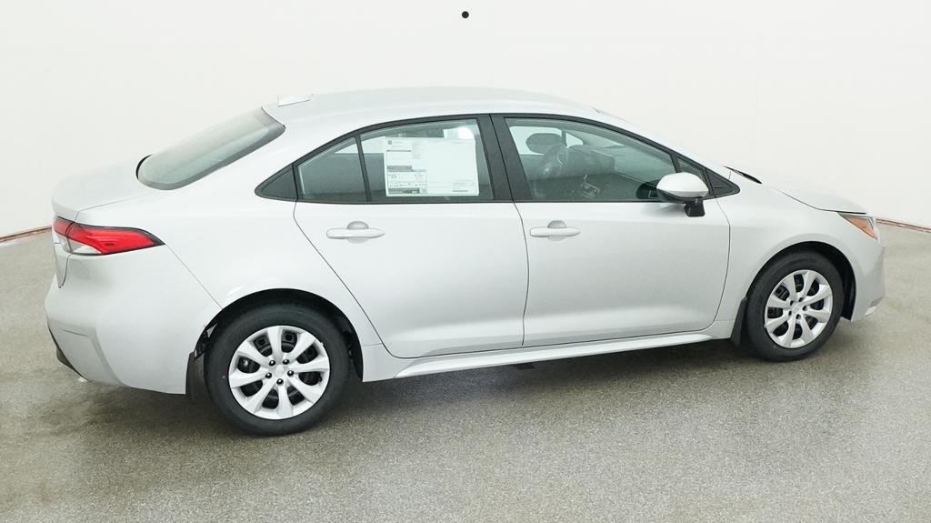 New 2027 Classic Silver Metallic Toyota LE image 16