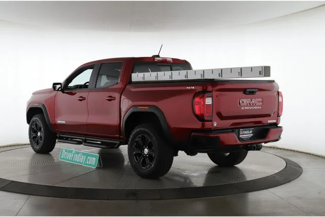 Used 2023 Red GMC Elevation image 8