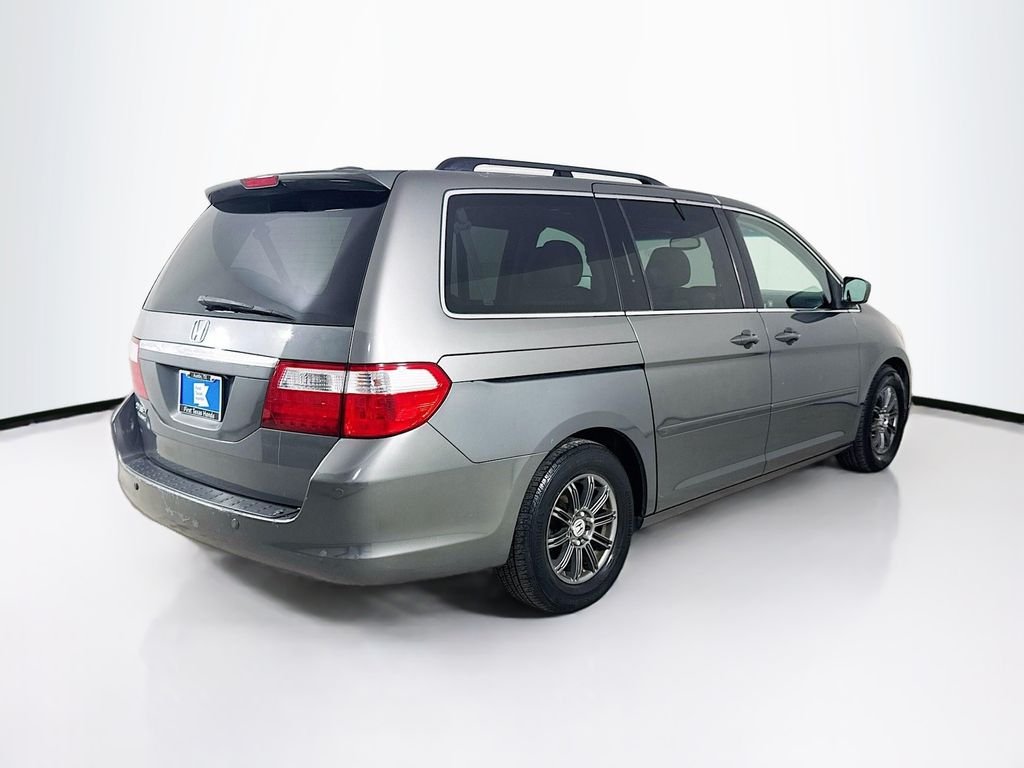 Used 2007 Nimbus Gray Metallic Honda Touring image 7