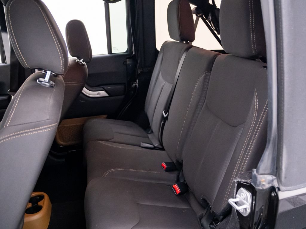 Used 2017 Black Clearcoat Jeep Unlimited Rubicon image 17