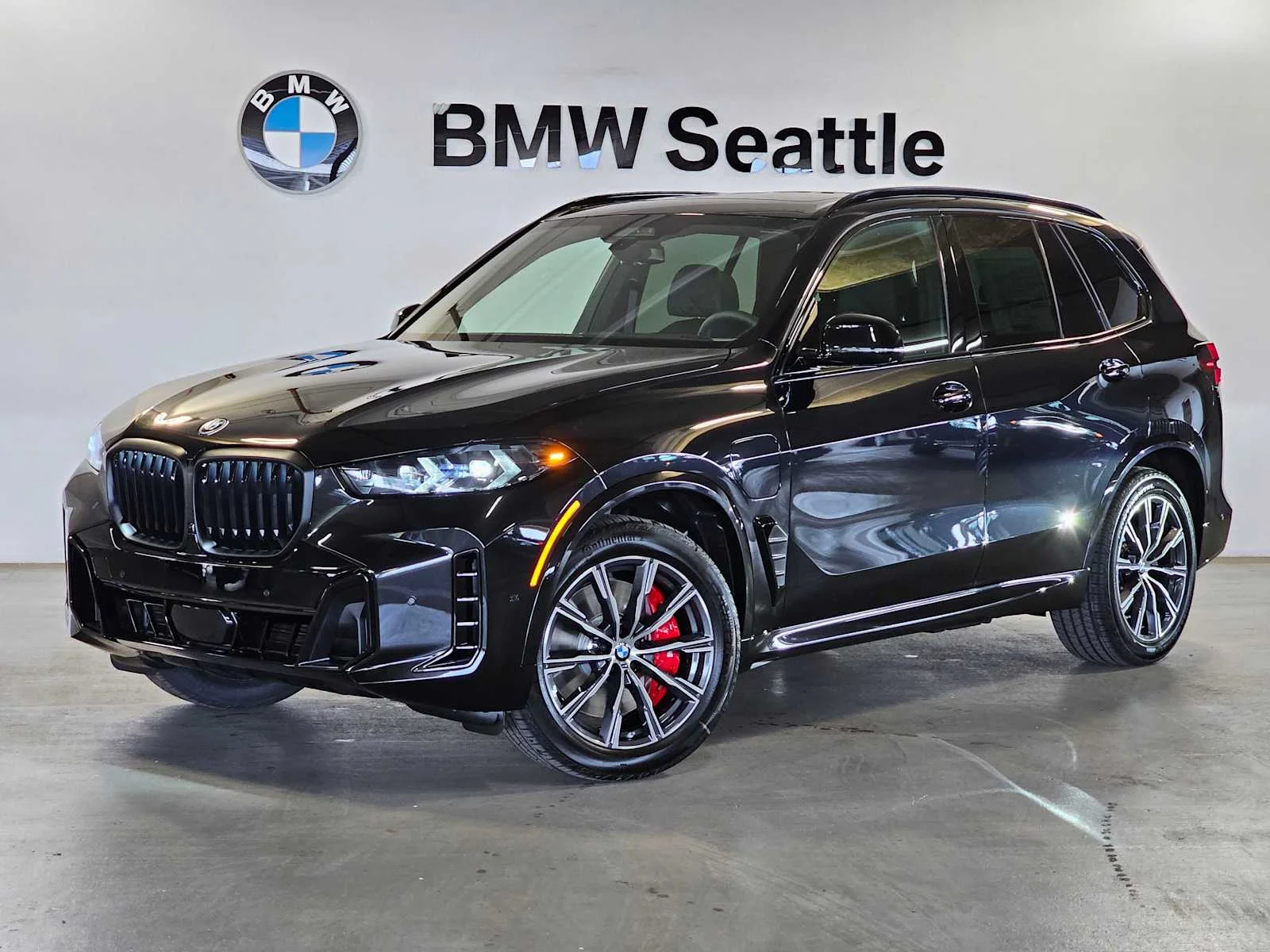 2026 BMW X5 xDrive50e's photo