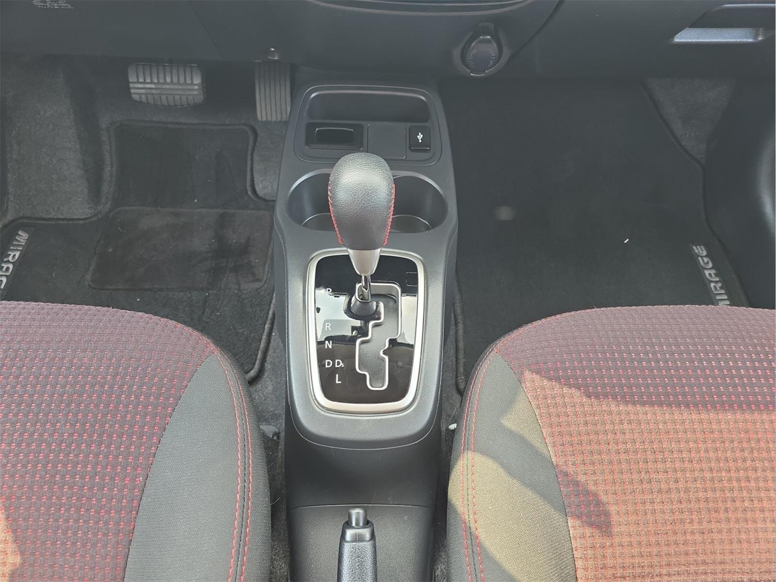 Used 2023 White Diamond w/Black Roof Mitsubishi Ralliart image 18