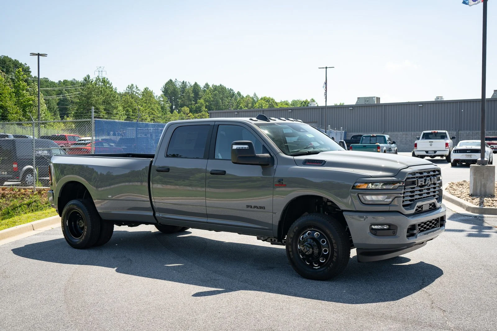 New 2026 Ceramic Gray Clear-Coat Exterior Paint RAM Big Horn image 12
