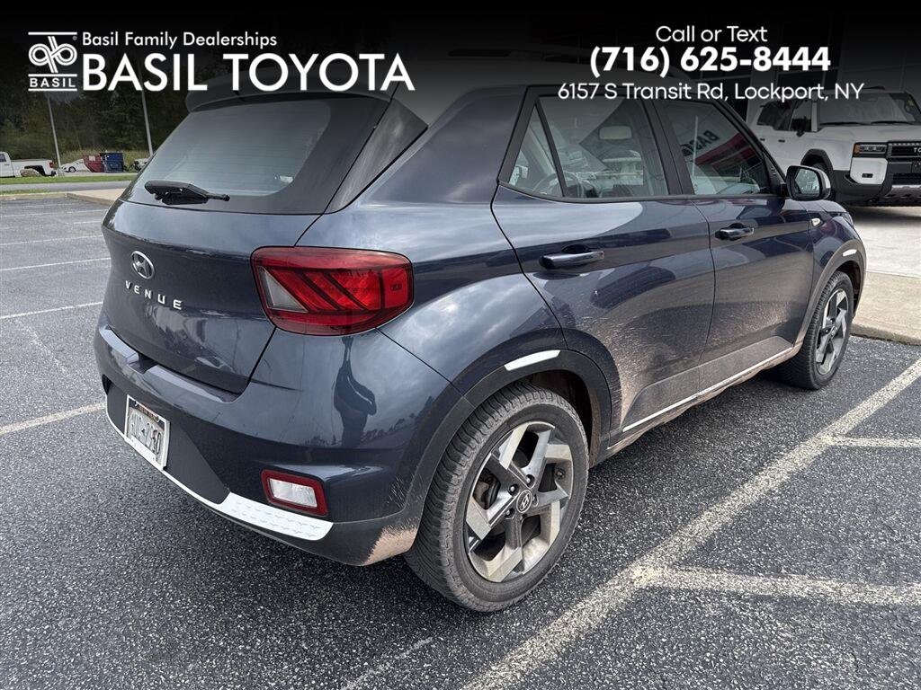 Used 2021 Denim Hyundai Denim image 1