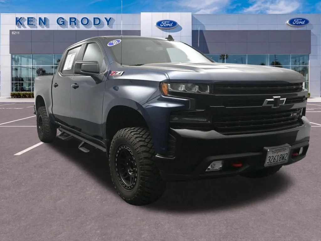 2020 Chevrolet Silverado 1500 LT Trail Boss 4X4 Crew Cab Short Box's photo
