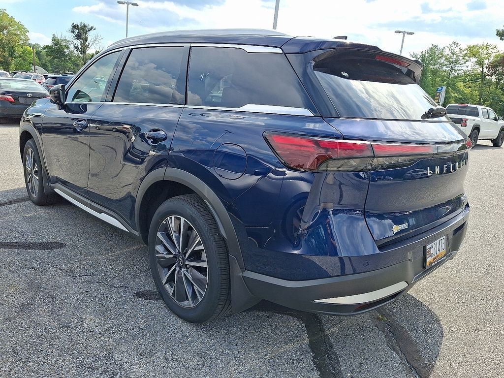 Used 2026 Blue INFINITI LUXE image 4