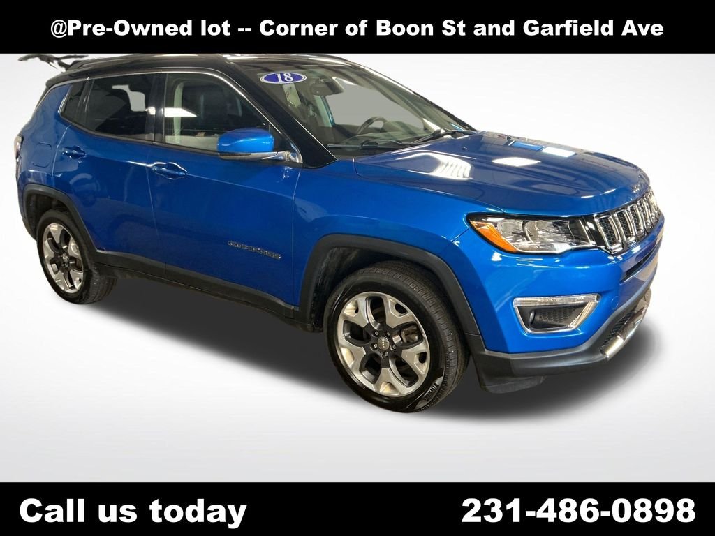 Used 2018 Blue Jeep Limited image 10