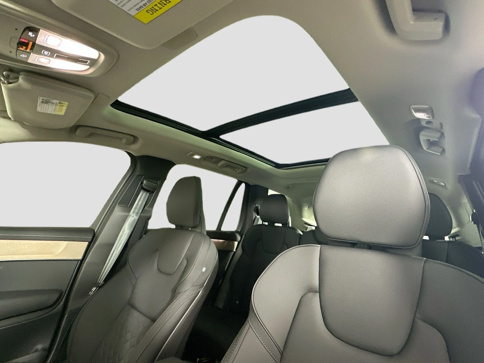 2026 Volvo XC90 Core - Photo 22