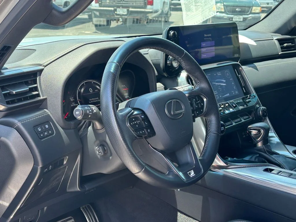 Used 2023 Silver Lexus 600 F SPORT image 9