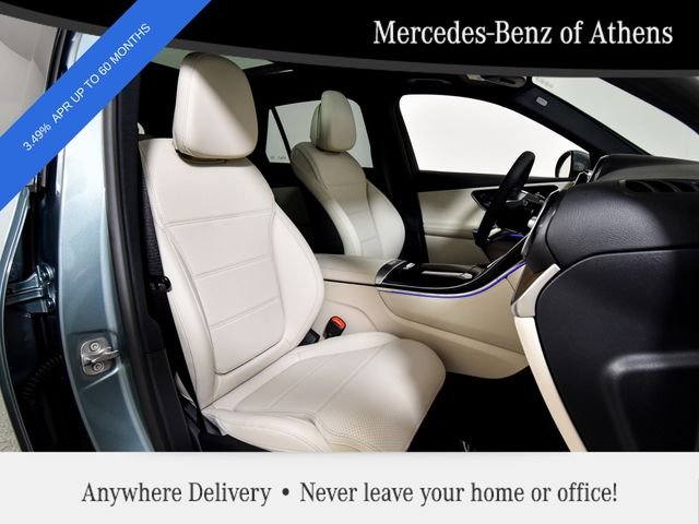 New 2026 Verde Silver Metallic Mercedes-Benz GLC 300 image 30