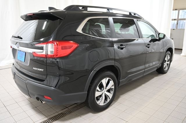 Certified Used 2025 Black Subaru Premium image 13