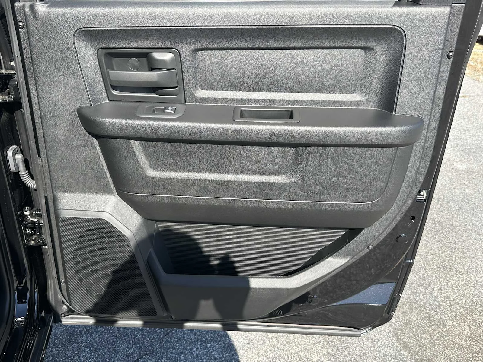 2026 RAM 3500 Chassis Tradesman - Photo 16