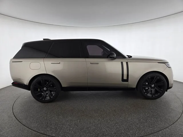 2023 Land Rover Range Rover SE - Photo 6