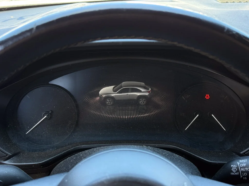 Used 2022  Mazda Premium Plus Package image 30
