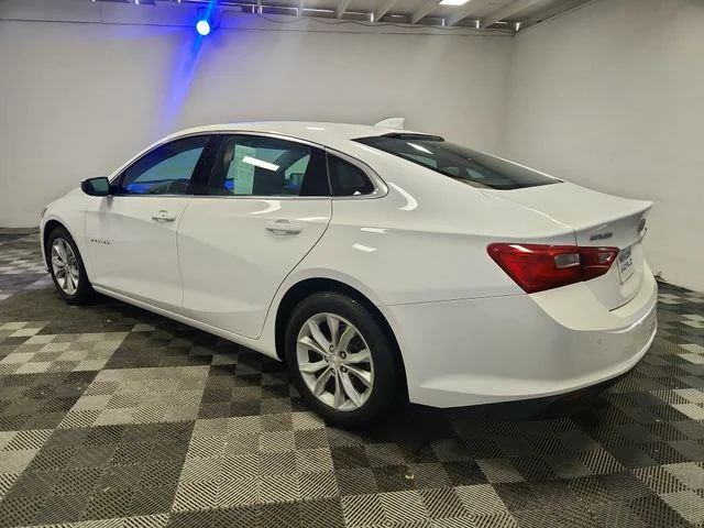 Used 2025 White Chevrolet LT image 5