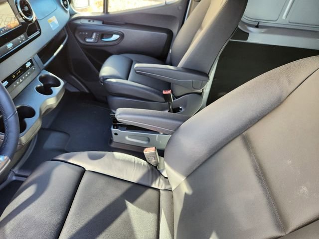 2025 Mercedes-Benz Sprinter Cargo Van Base - Photo 6