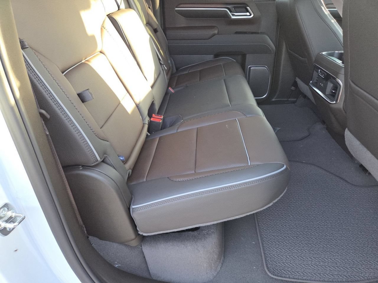 New 2026 Glacier White Tricoat GMC Denali image 26