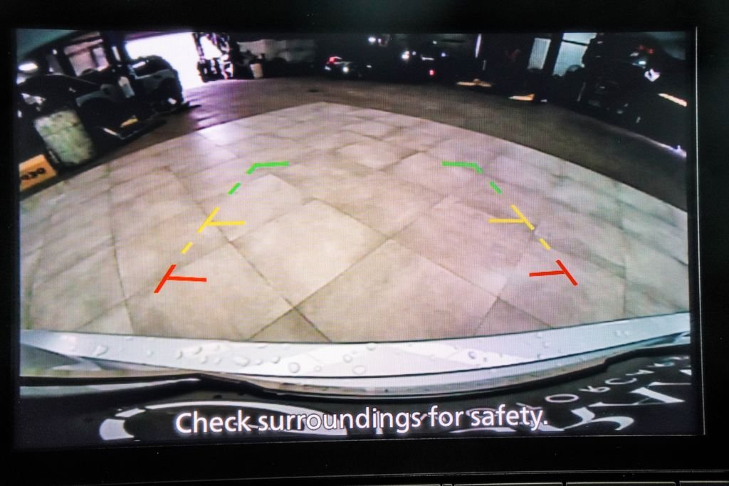 Used 2024 Silver Nissan 2.5 SR image 31
