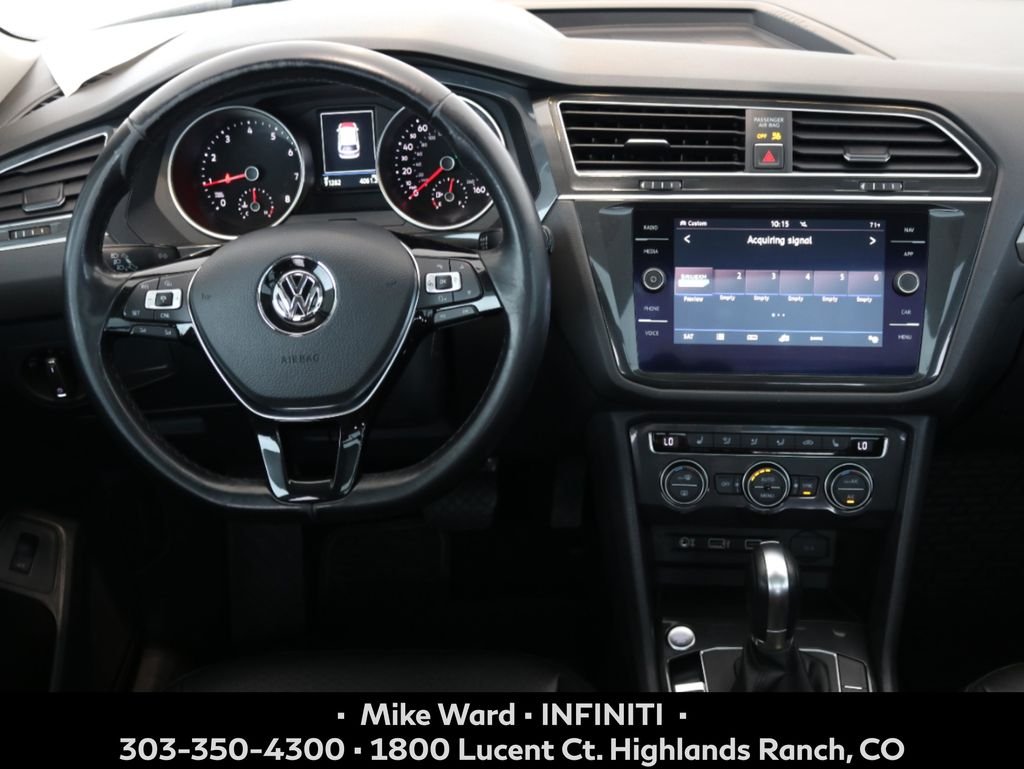 Used 2018 Gray Volkswagen 2.0T SEL image 7