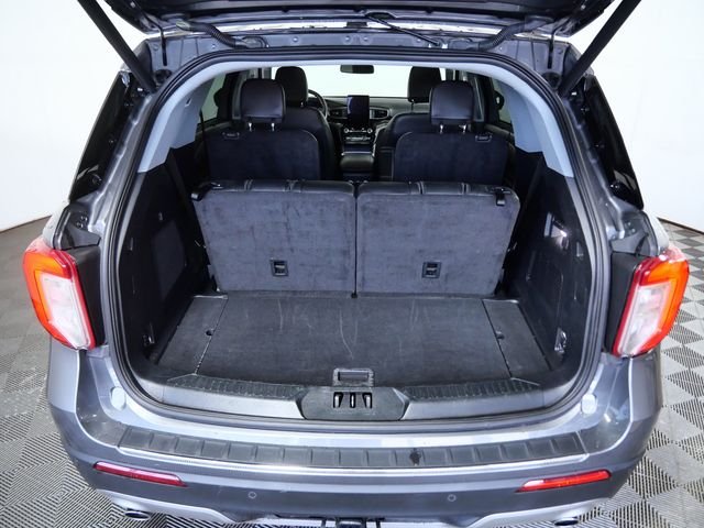 Used 2023 Gray Ford Limited image 8