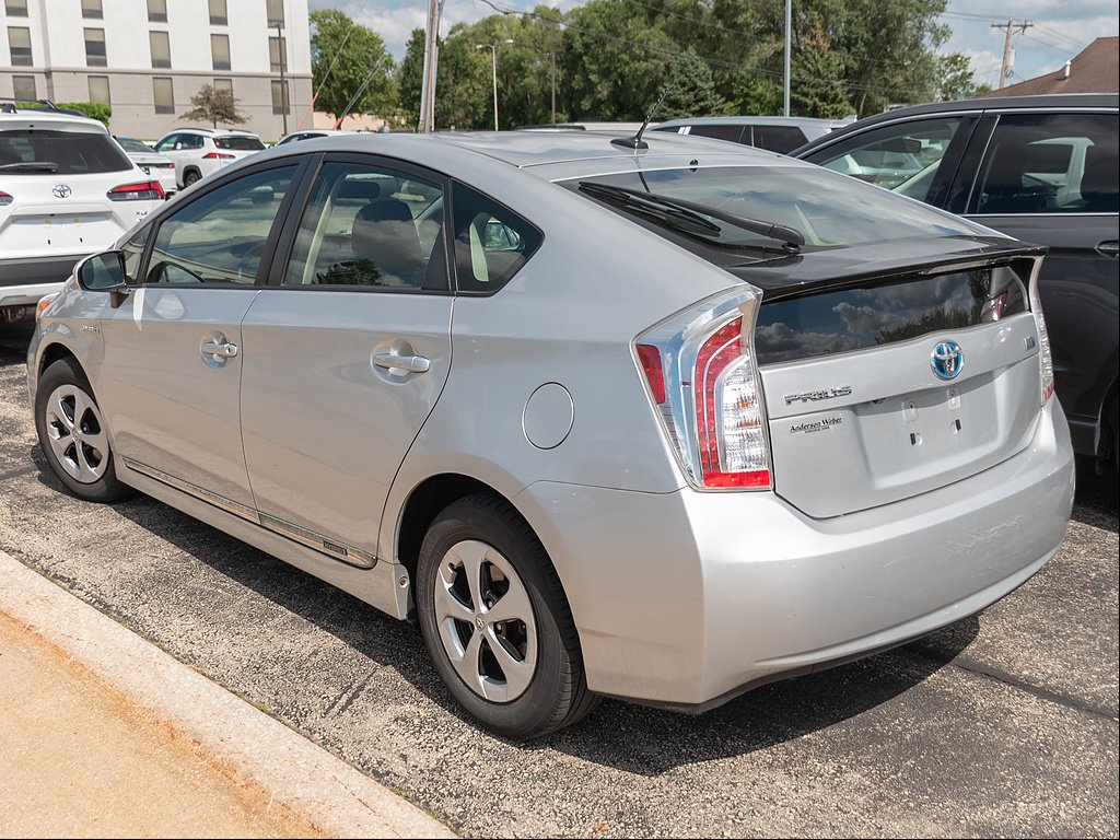 Used 2014 Classic Silver Metallic Toyota Three image 4
