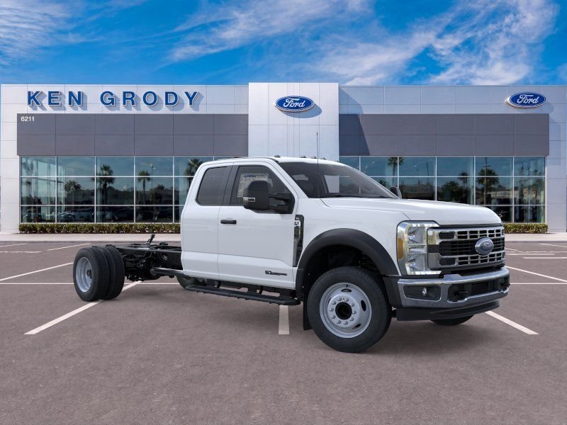 2026 Ford F-450 XL SuperCab 192-In DRW's photo